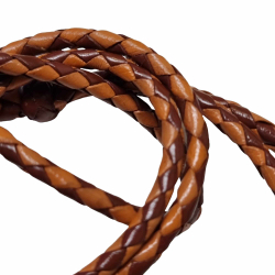 Fljte snor i flettet lder